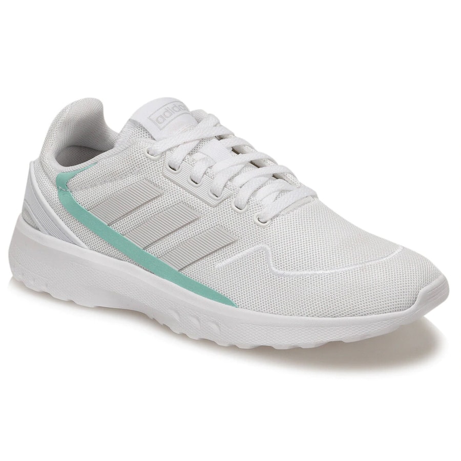 tenis adidas feminino training