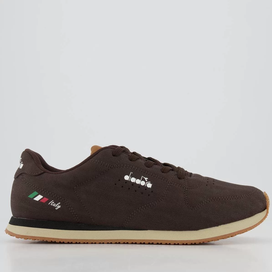 marca de tenis diadora