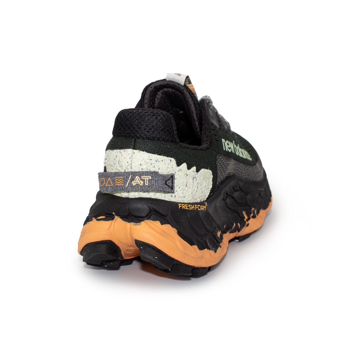 Tênis New Balance Feminino Fresh Foam X Trail More V3 Corrida